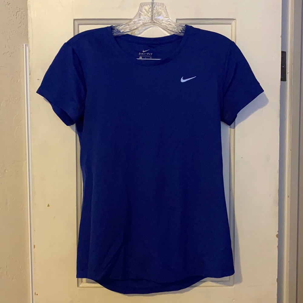 Nike t shirt